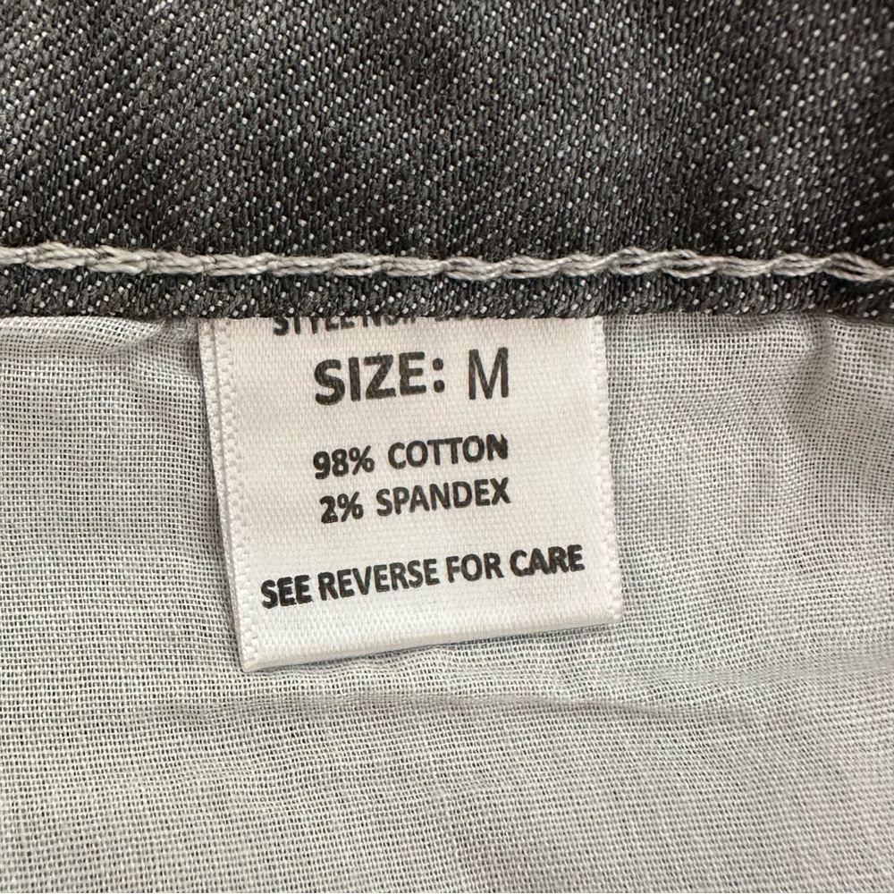 Women’s Denim 5 Pocket High Rise Cuffed Shorts Gray Size M NWT - Picture 4 of 6